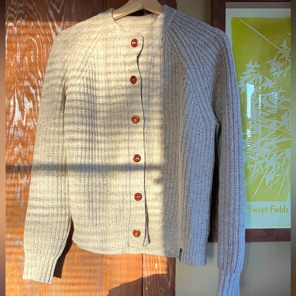 Finisterre Mora cardigan